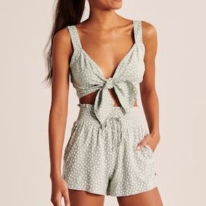 NWT Abercrombie polka dot top only